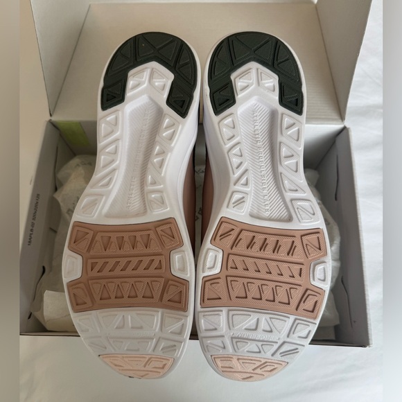 APL Techloom Bliss in Fatigue/Rose Dust/Creme Sz 10.5 NIB - Picture 3 of 9